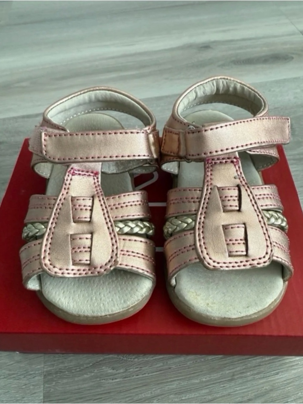 See Kai Run Girls Rose Gold Braided Strap Sandals Hadley size 6
